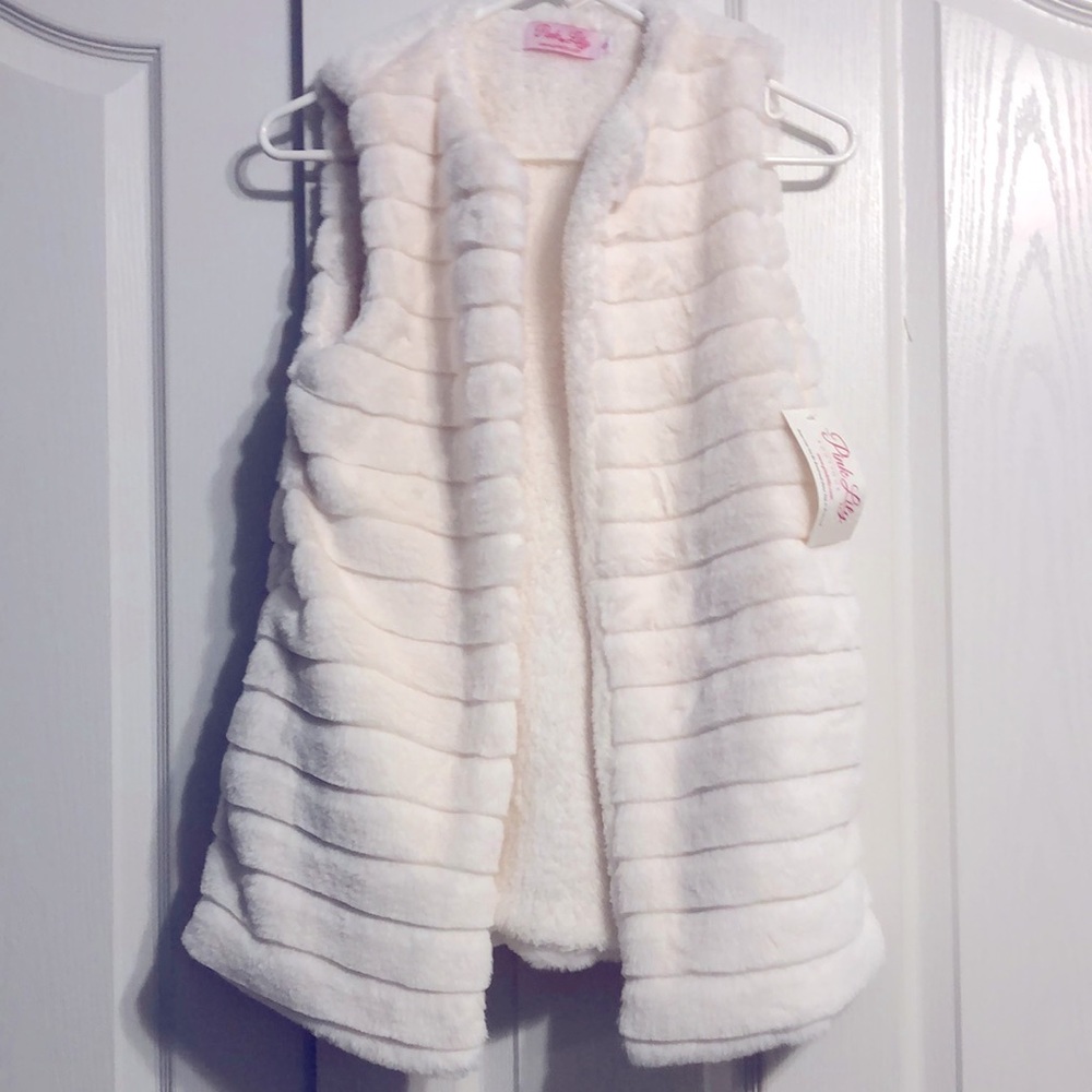 BRAND NEW! Pink lily cozy vest